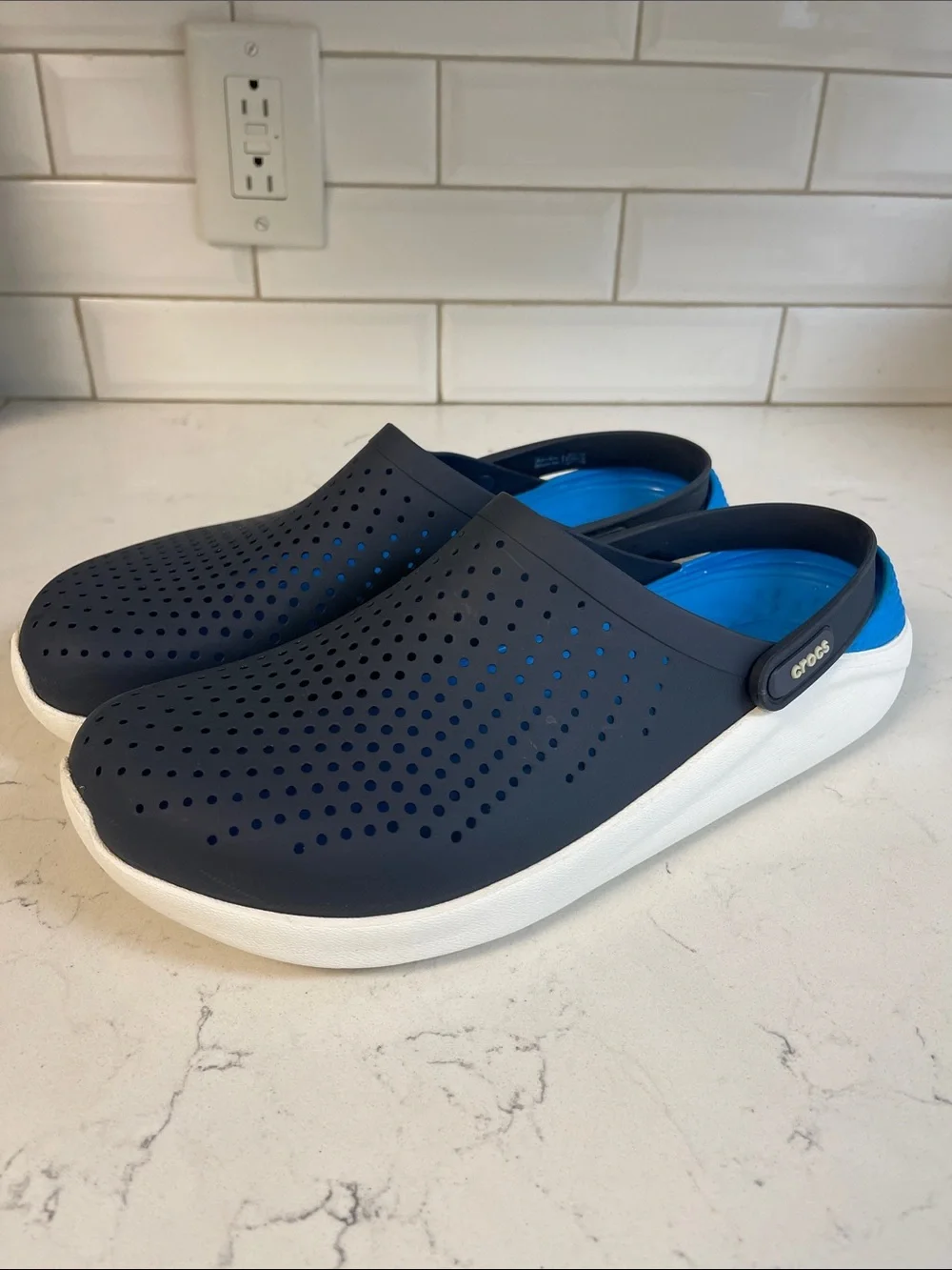 Crocs Literide Clog Navy Blue 204592 Men’s Size 13 Slip-ons Boat Shoes